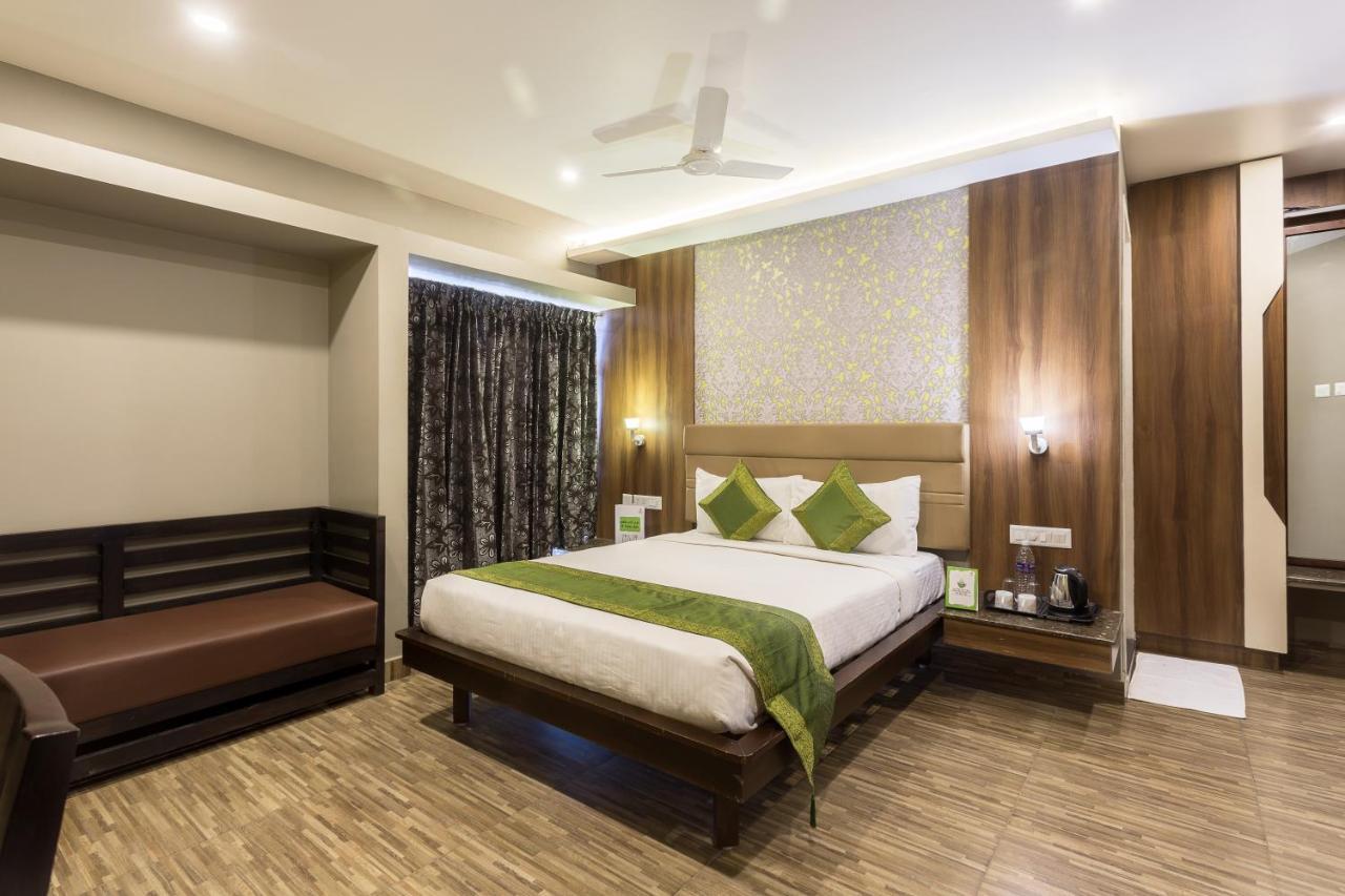 Treebo Trend Berrys Boutique Madurai Hotell Exteriör bild