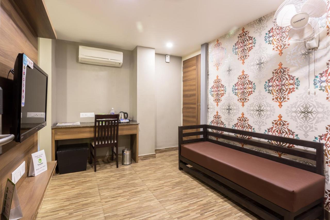 Treebo Trend Berrys Boutique Madurai Hotell Exteriör bild